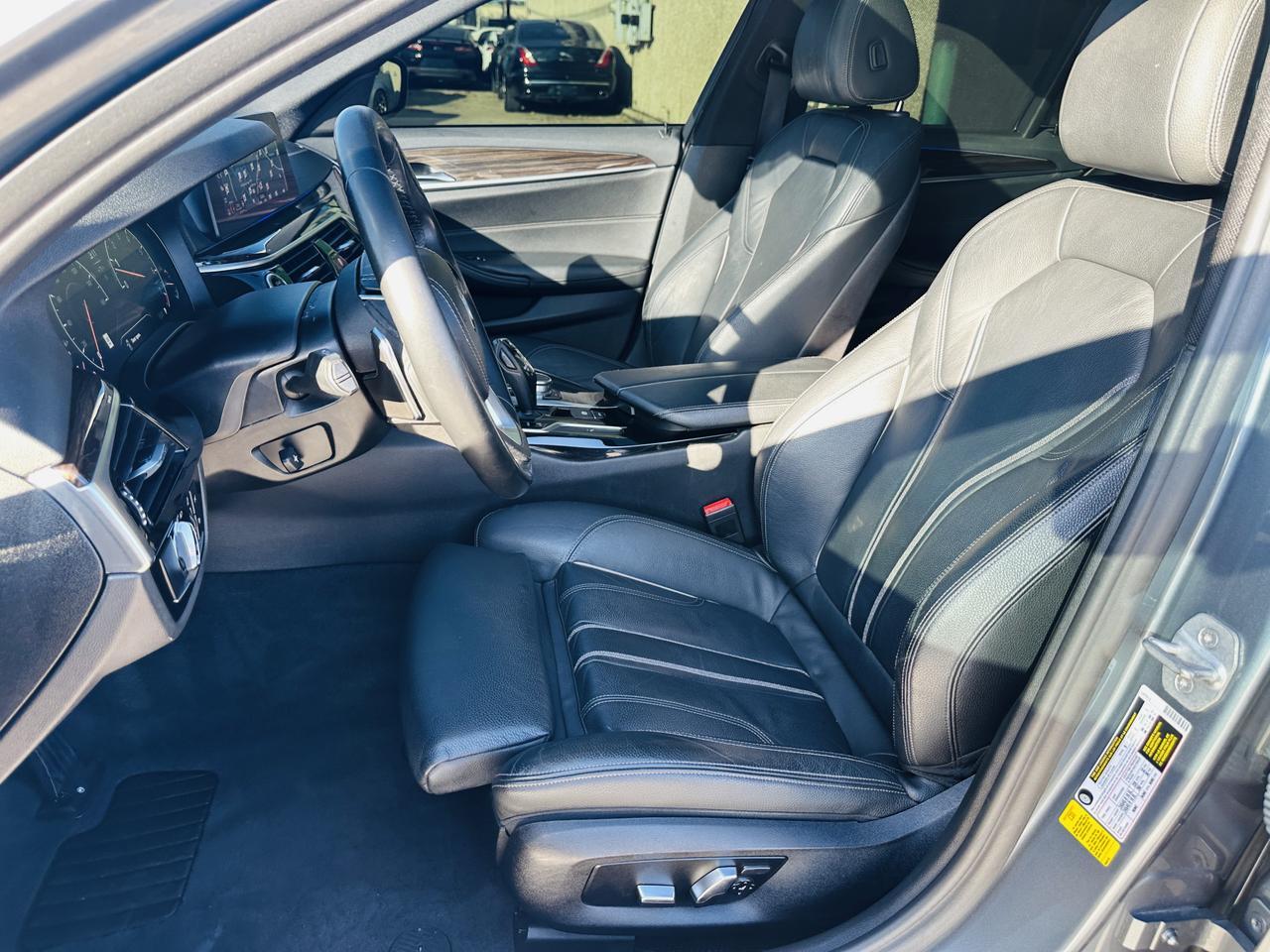 2019 BMW 5 Series 540i sport pkg Dallas TX