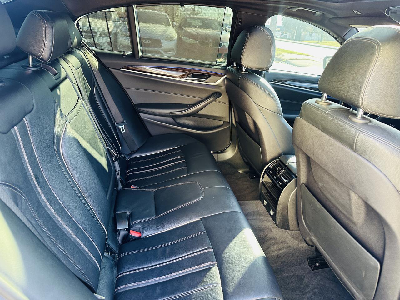 2019 BMW 5 Series 540i sport pkg Dallas TX