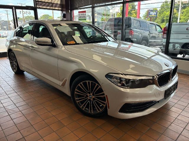 2019 BMW 530i 530i