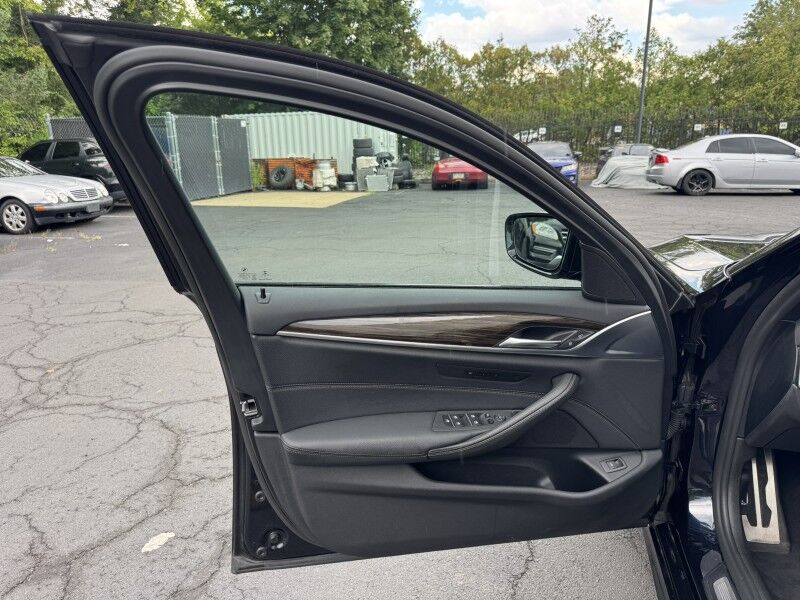 2019 BMW 530i xDrive M Sport Willow Grove PA
