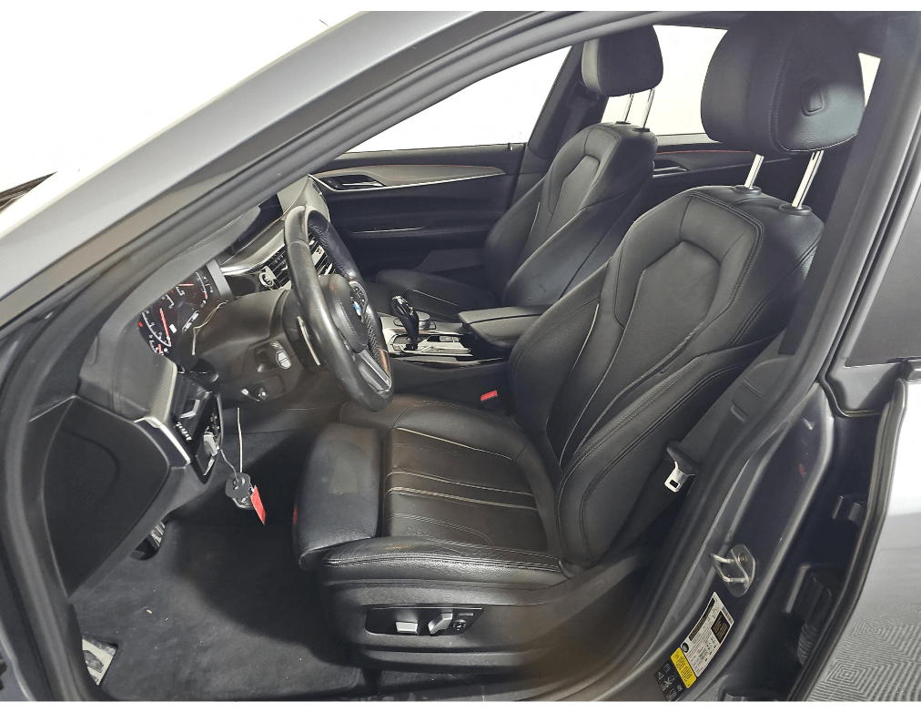 2019 BMW 6 Series 640 Gran Turismo i xDrive M Sport Package / Adaptive LED Headlights Portland OR