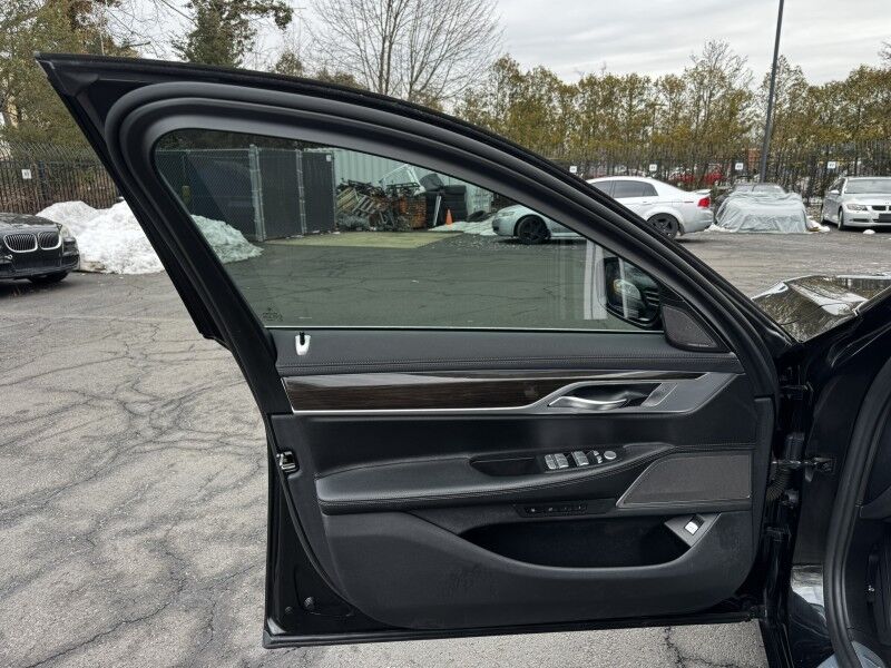 2019 BMW 7 Series 740i Willow Grove PA