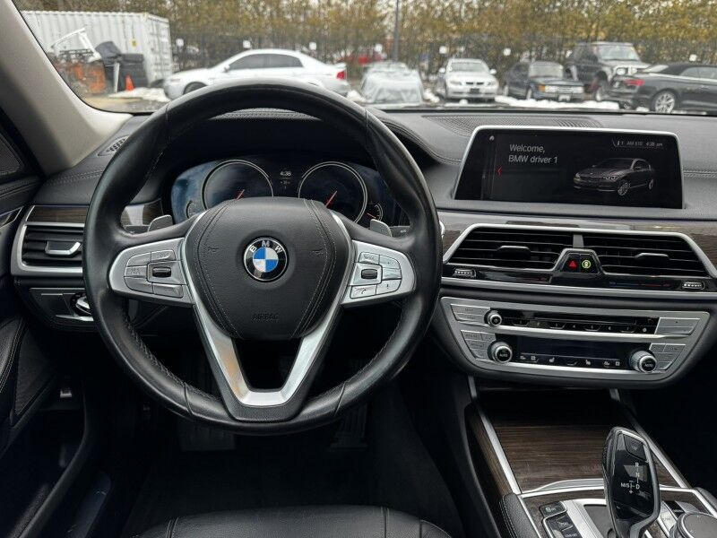 2019 BMW 740i 740i Willow Grove PA