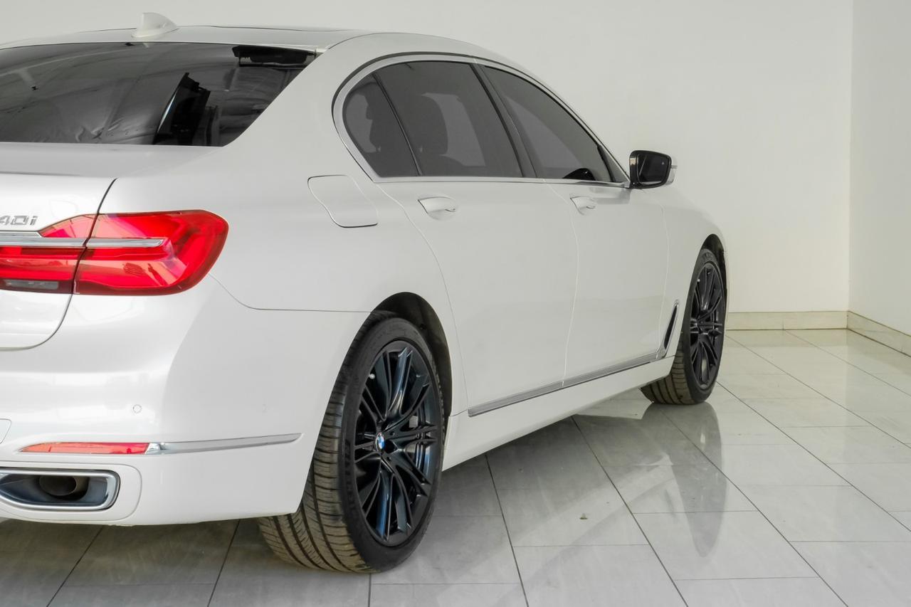 2019 BMW 740i HEADUP DISPLAY BLIND SPOT ASSIST HARMAN KARDON SOUND NAVIGATION Carrollton TX