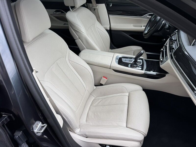 2019 BMW 740i xDrive Willow Grove PA