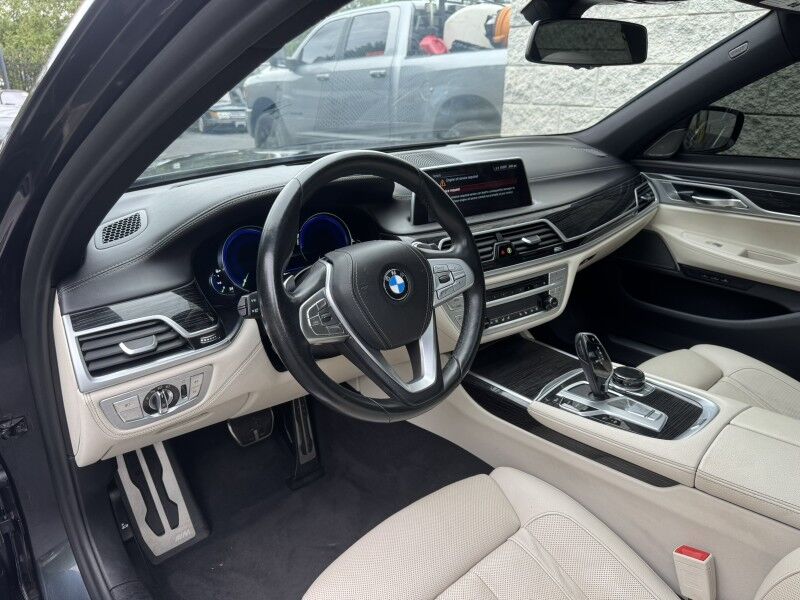 2019 BMW 740i xDrive Willow Grove PA