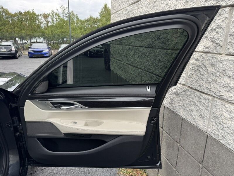 2019 BMW 740i xDrive Willow Grove PA