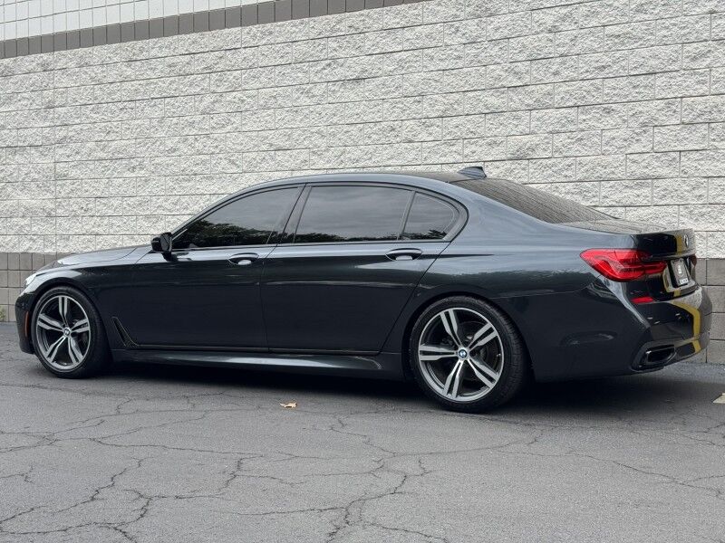 2019 BMW 740i xDrive