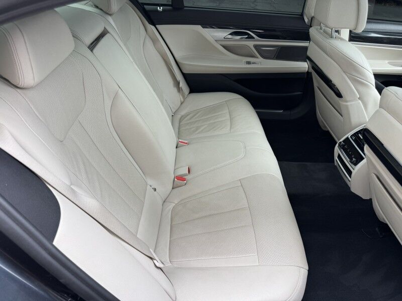 2019 BMW 740i xDrive Willow Grove PA