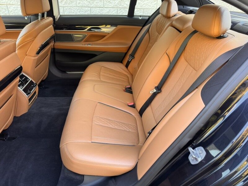 2019 BMW 750i xDrive M Sport Willow Grove PA