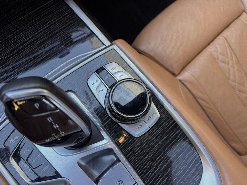 2019 BMW 750i xDrive M Sport Willow Grove PA