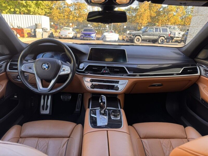 2019 BMW 750i xDrive M Sport Willow Grove PA