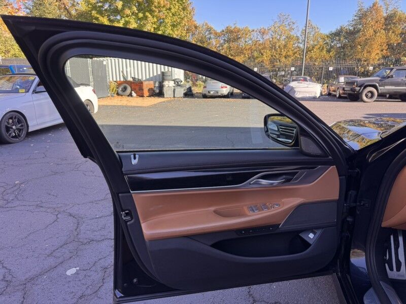 2019 BMW 750i xDrive M Sport Willow Grove PA