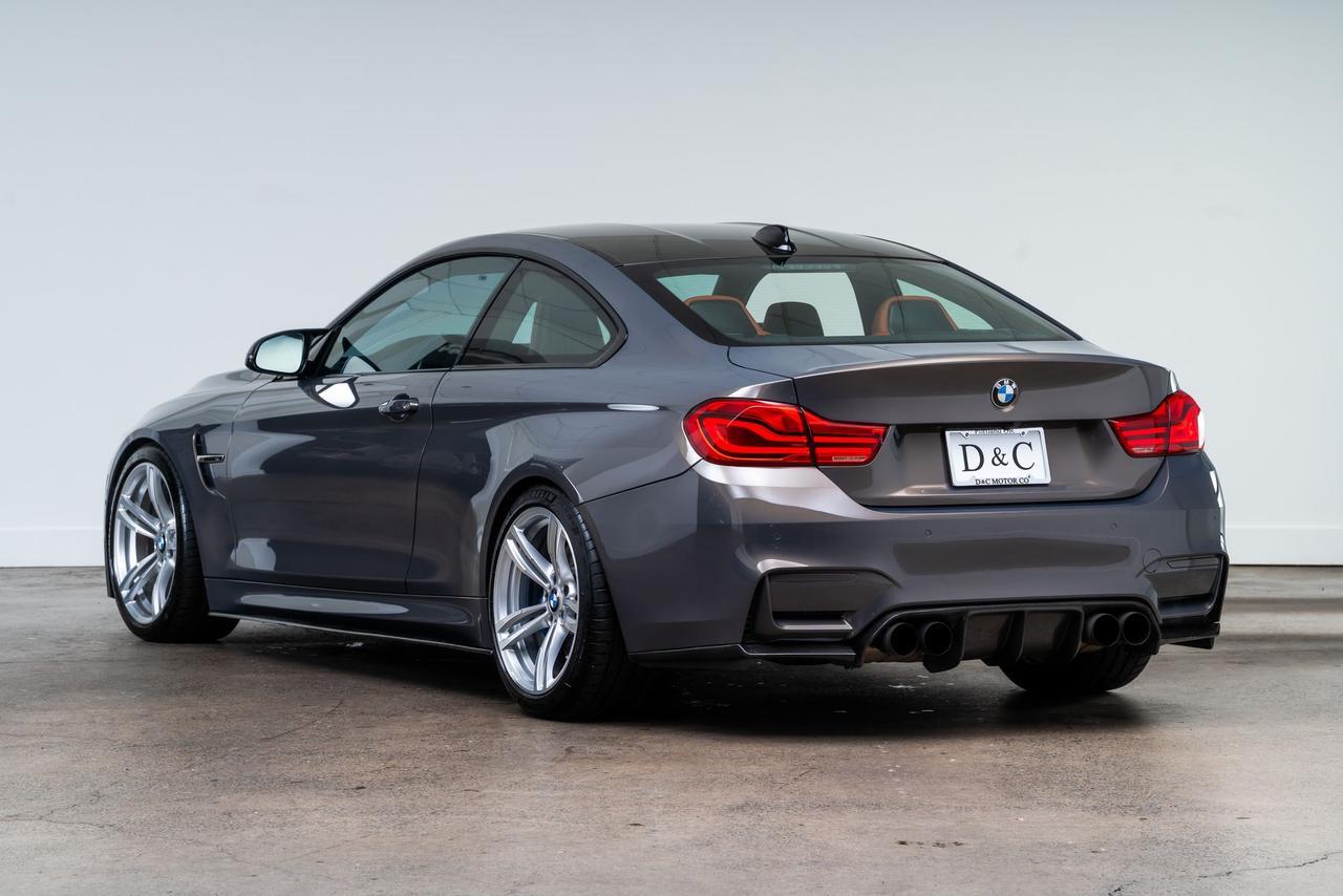 2019 BMW M4 Individual Paint / Executive Package / Individual Portland OR