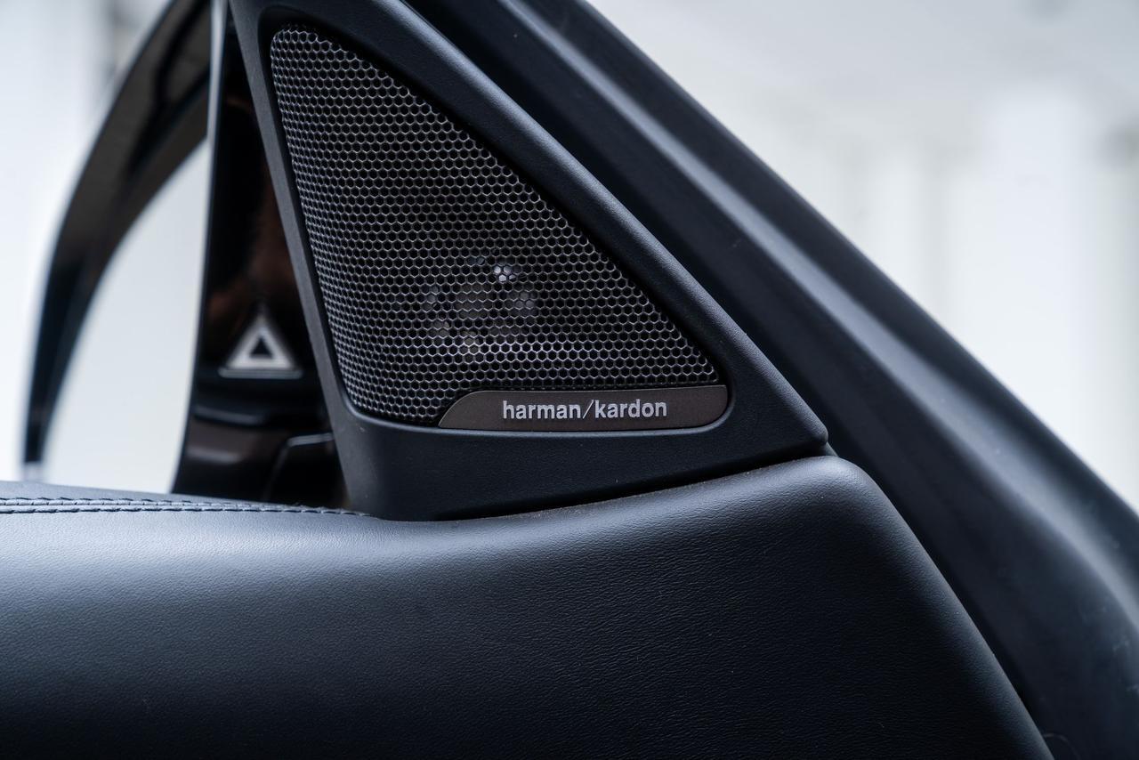 2019 BMW M4 Individual Paint / Executive Package / Individual Portland OR