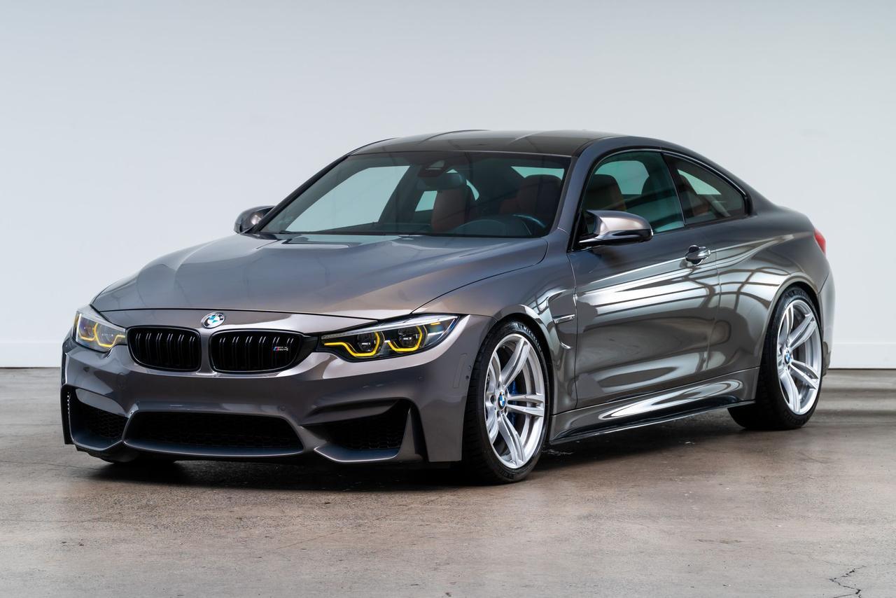 2019 BMW M4 Individual Paint / Executive Package / Individual Portland OR