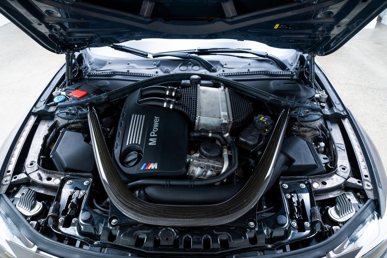 2019 BMW M4 Individual Paint / Executive Package / Individual Portland OR