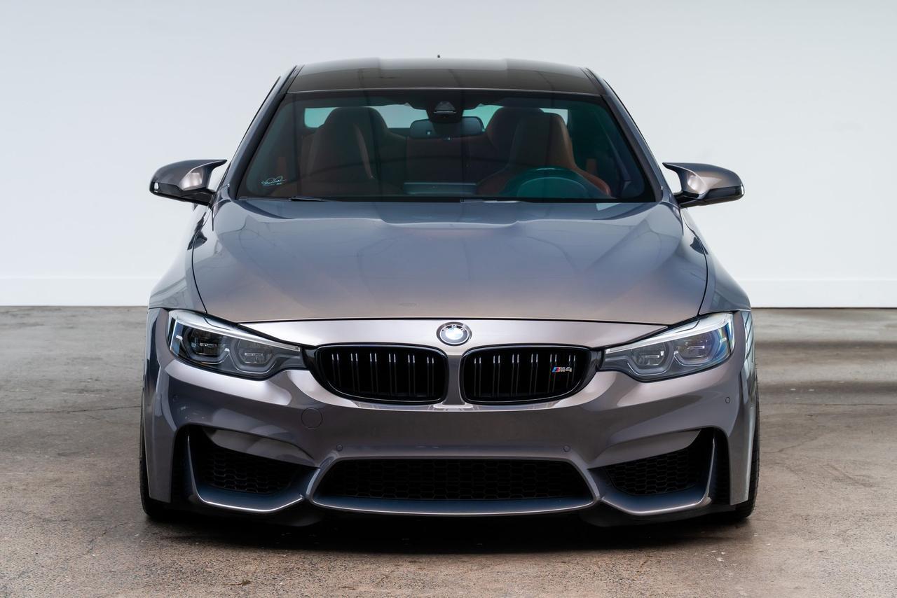 2019 BMW M4 Individual Paint / Executive Package / Individual Portland OR