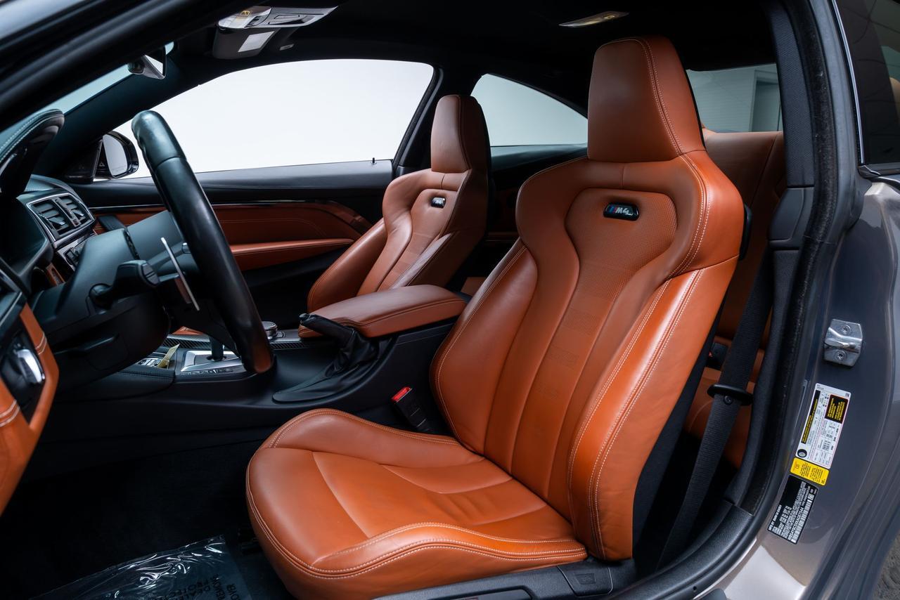 2019 BMW M4 Individual Paint / Executive Package / Individual Portland OR