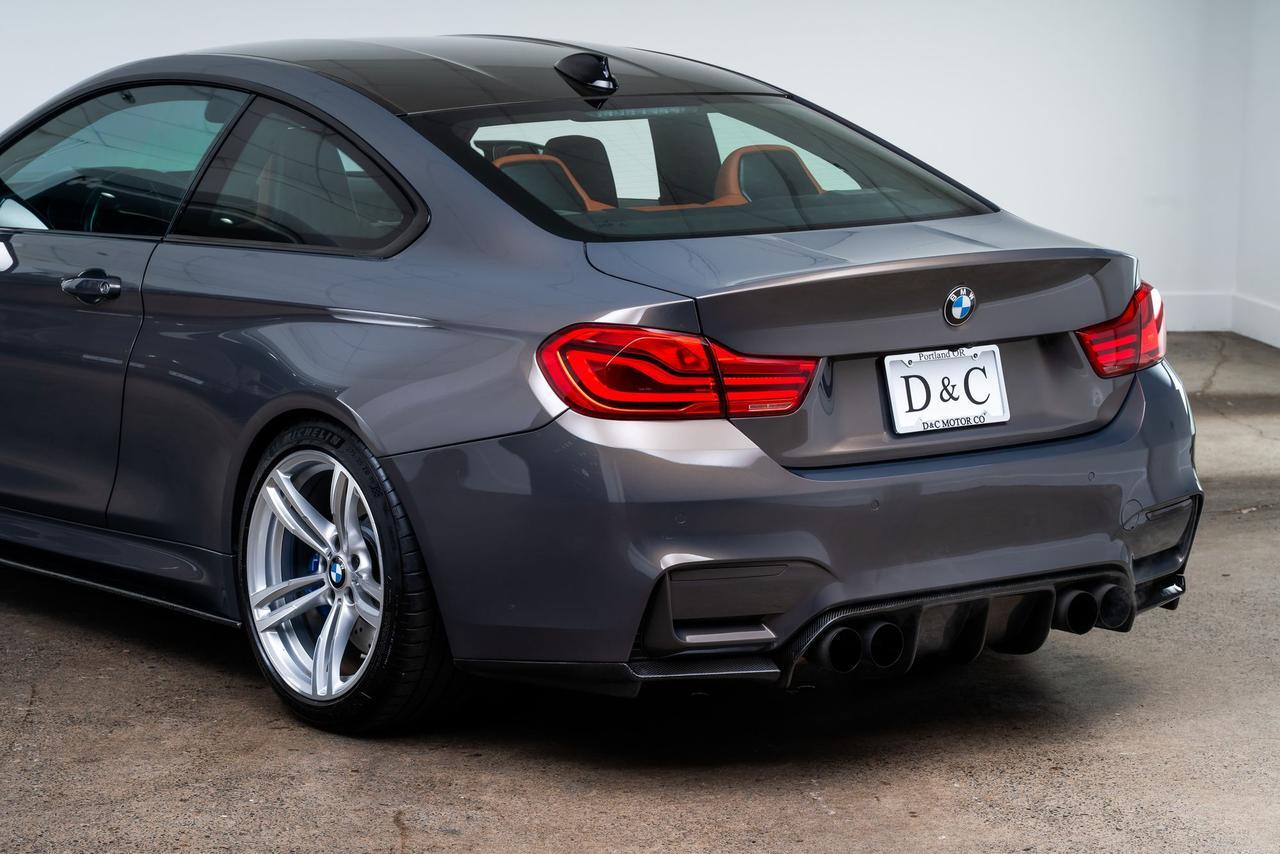 2019 BMW M4 Individual Paint / Executive Package / Individual Portland OR