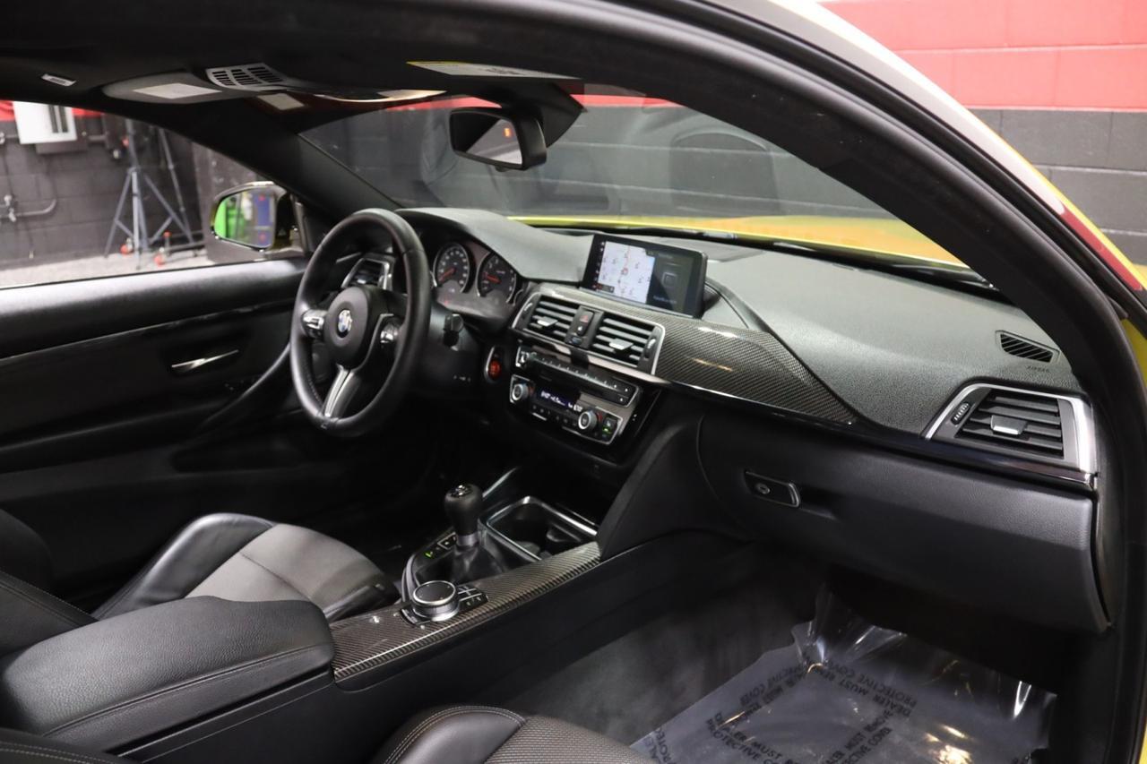2019 BMW M4 w/Executive Pkg 6-Speed Manual 2dr Coupe Skokie IL