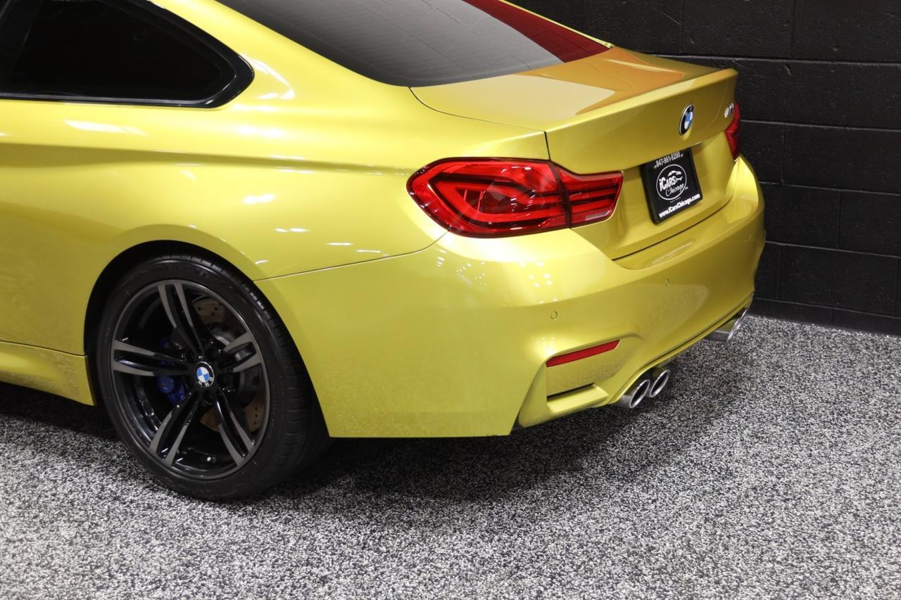 2019 BMW M4 w/Executive Pkg 6-Speed Manual 2dr Coupe Skokie IL