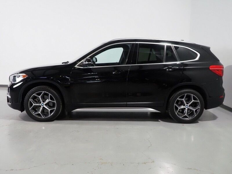 2019 BMW X1 xDrive28i AWD *NAVIGATION, SAFETY ALERTS, BACKUP-CAMERA, PANORAMA MOONROOF, HEATED SEATS/STEERING, COMFORT ACCESS, POWER LIFTGATE, 18 INCH ALLOYS, APPLE CARPLAY Round Rock TX