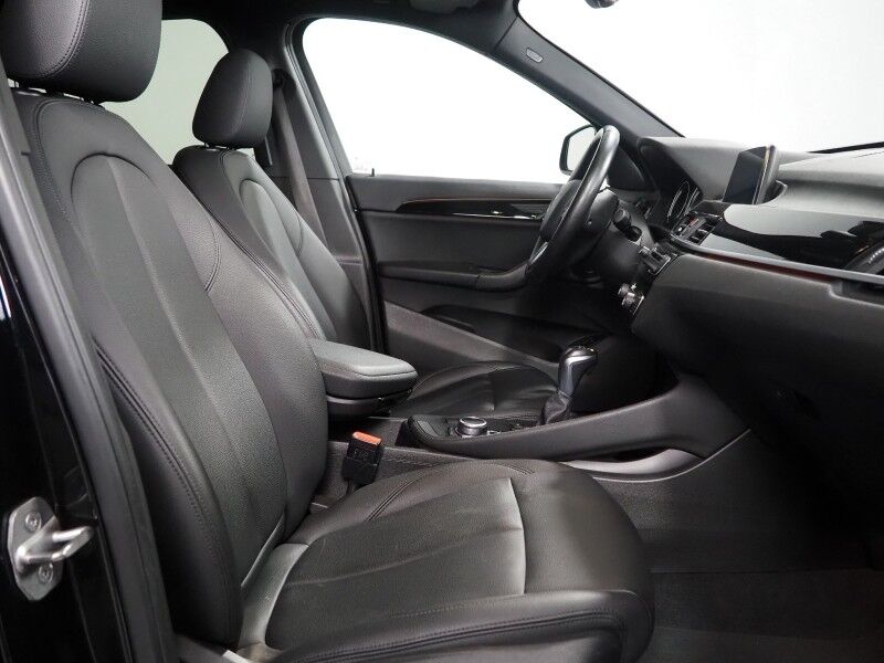 2019 BMW X1 xDrive28i AWD *NAVIGATION, SAFETY ALERTS, BACKUP-CAMERA, PANORAMA MOONROOF, HEATED SEATS/STEERING, COMFORT ACCESS, POWER LIFTGATE, 18 INCH ALLOYS, APPLE CARPLAY Round Rock TX