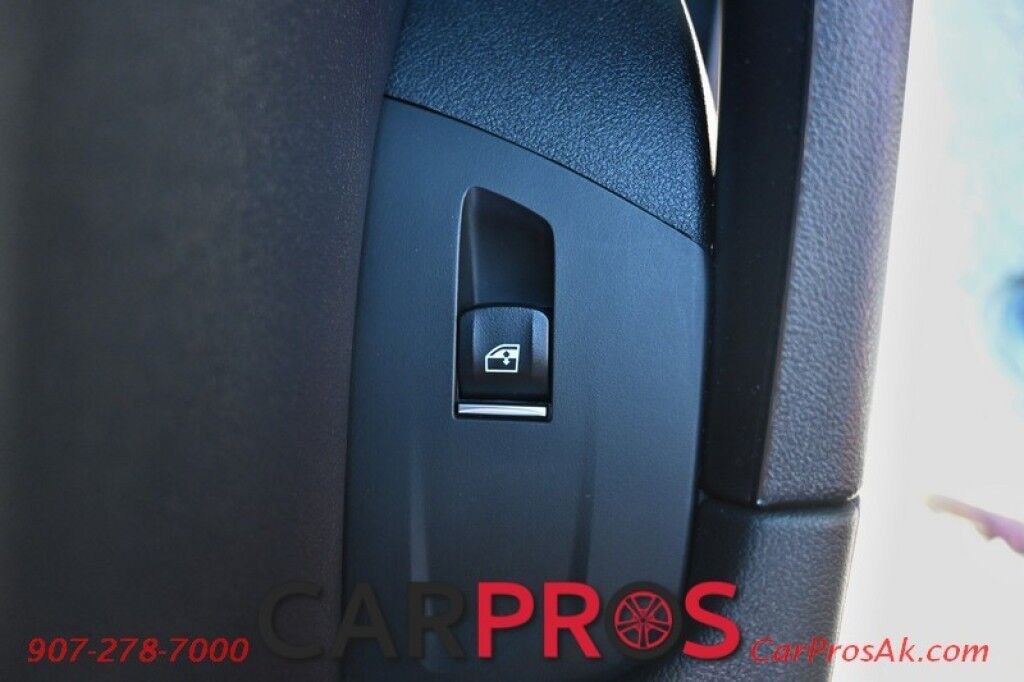 2019 BMW X3 xDrive30i - AWD - Driving Assistance & Convenience Pkg - Power & Heated Leather Seats -Heated Steering Wheel - Collision Warning - Keyless Entry - Blindspot Alert - Panoramic Sunroof - Power Liftgate - Backup Camera - 1- Owner Anchorage AK