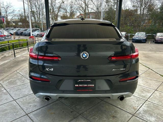 2019 BMW X4 xDrive30i 104,384 mi.