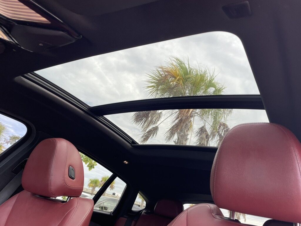 2019 BMW X4 xDrive30i~CLEAN CARFAX~BUCKET SEATS~DRIVER ASSITANCE PACKAGE~LEATHER SEATS~NAVIGATION SYSTEM~REARVIEW CAMERA Sarasota FL