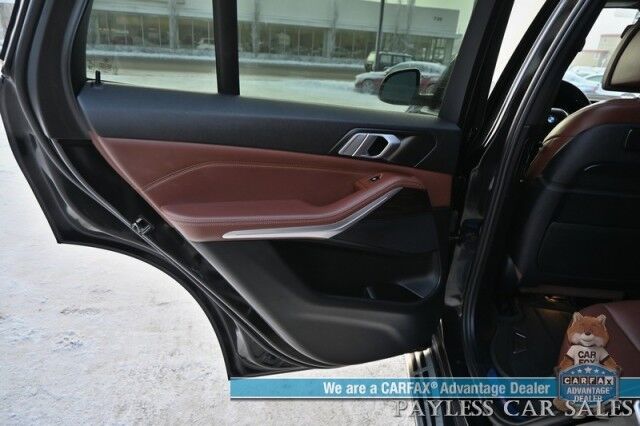 2019 BMW X5 X5 / AWD / AutoStart / Premium & Off Road Pkg / Power & Heated Leather Seats / Heated Steering Wheel / Panoramic Sunroof / NAV / HUD / Forward Collision & Blind Spot Alert / 26 MPG / Tow Pkg / 1-Owner Anchorage AK