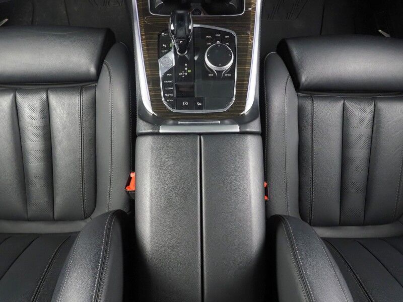 2019 BMW X5 xDrive40i AWD *HEADS-UP DISPLAY, NAVIGATION, SAFETY ALERTS, BACKUP-CAMERA, PANORAMA MOONROOF, LEATHER, HEATED SEATS, COMFORT ACCESS, REMOTE START, 20 INCH WHEELS, WIRELESS CHARGING Round Rock TX