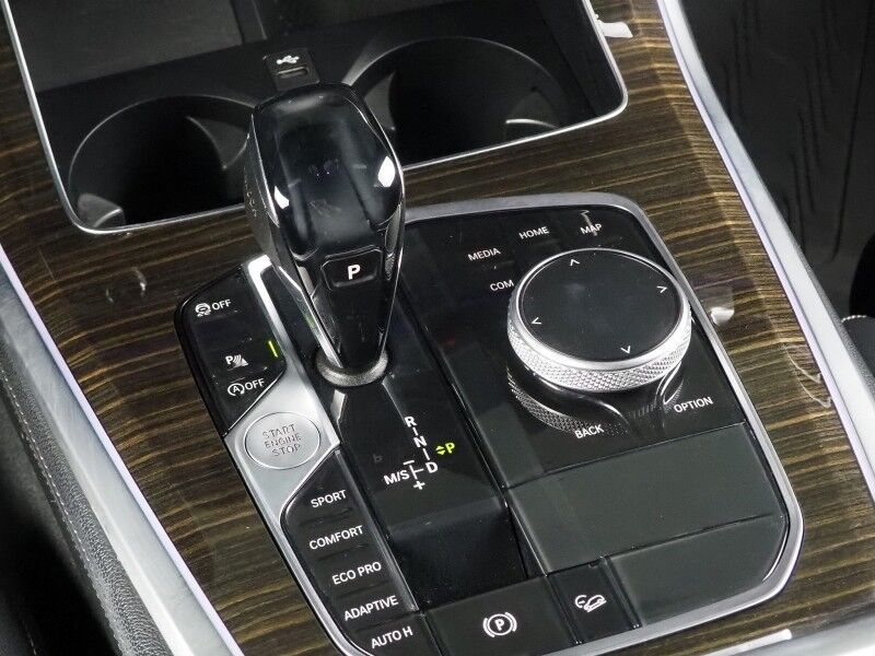 2019 BMW X5 xDrive40i AWD *HEADS-UP DISPLAY, NAVIGATION, SAFETY ALERTS, BACKUP-CAMERA, PANORAMA MOONROOF, LEATHER, HEATED SEATS, COMFORT ACCESS, REMOTE START, 20 INCH WHEELS, WIRELESS CHARGING Round Rock TX