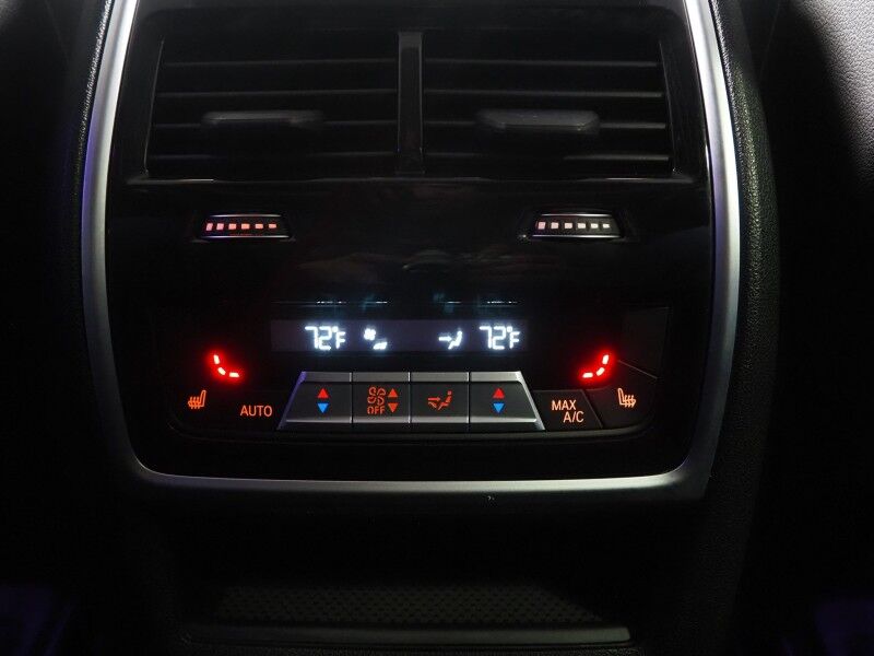 2019 BMW X5 xDrive40i AWD *HEADS-UP DISPLAY, NAVIGATION, SAFETY ALERTS, BACKUP-CAMERA, PANORAMA MOONROOF, LEATHER, HEATED SEATS, COMFORT ACCESS, REMOTE START, 20 INCH WHEELS, WIRELESS CHARGING Round Rock TX