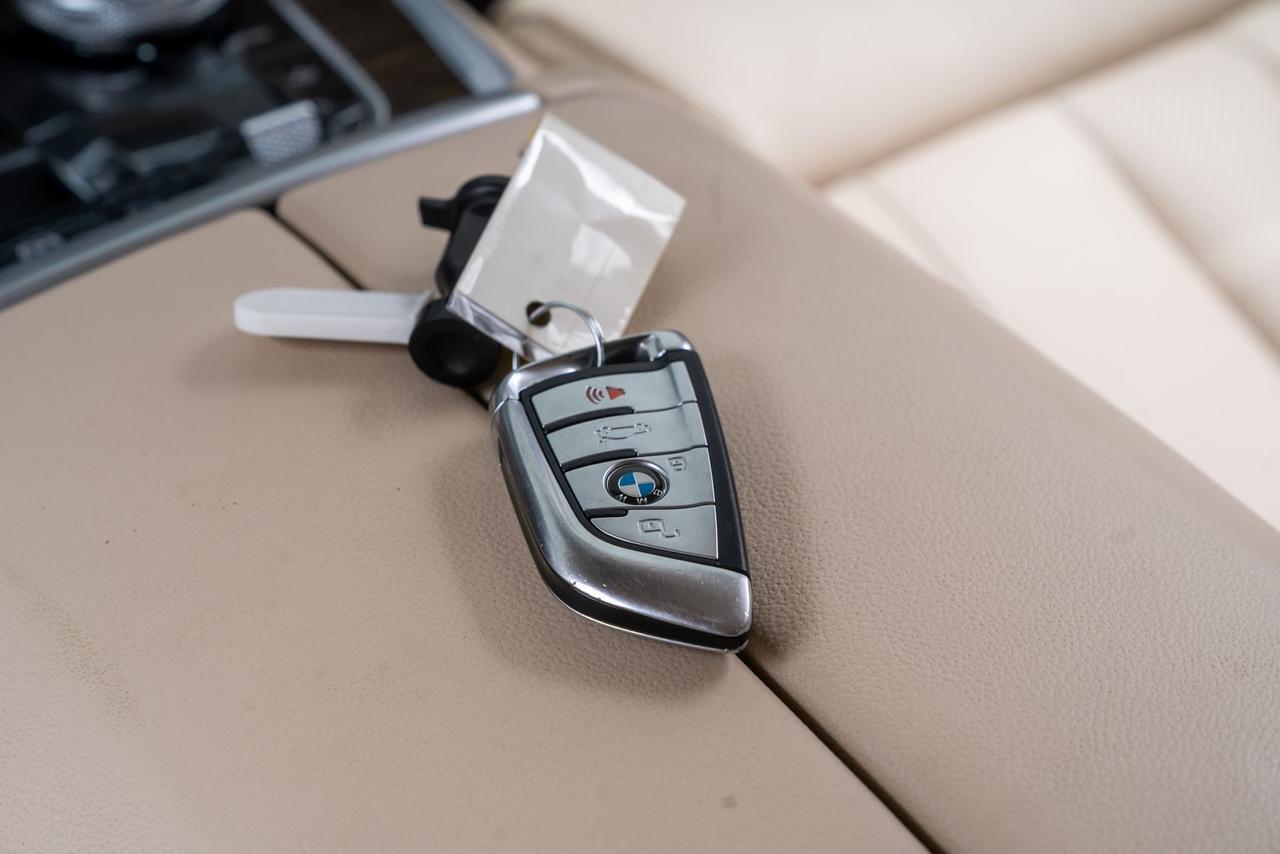 2019 BMW X7 xDrive40i Cold Weather Package / Parking Assistance Package Portland OR