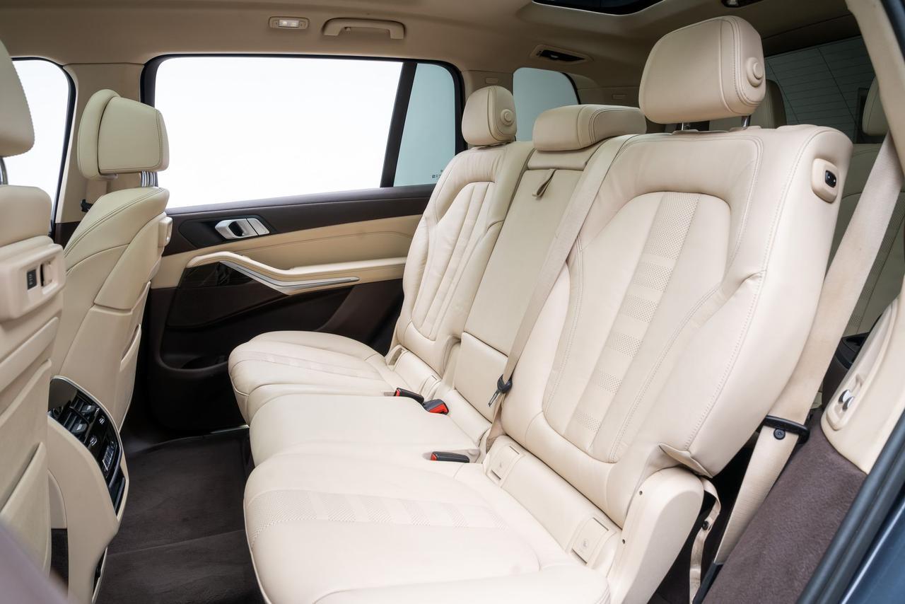 2019 BMW X7 xDrive40i Cold Weather Package / Parking Assistance Package Portland OR