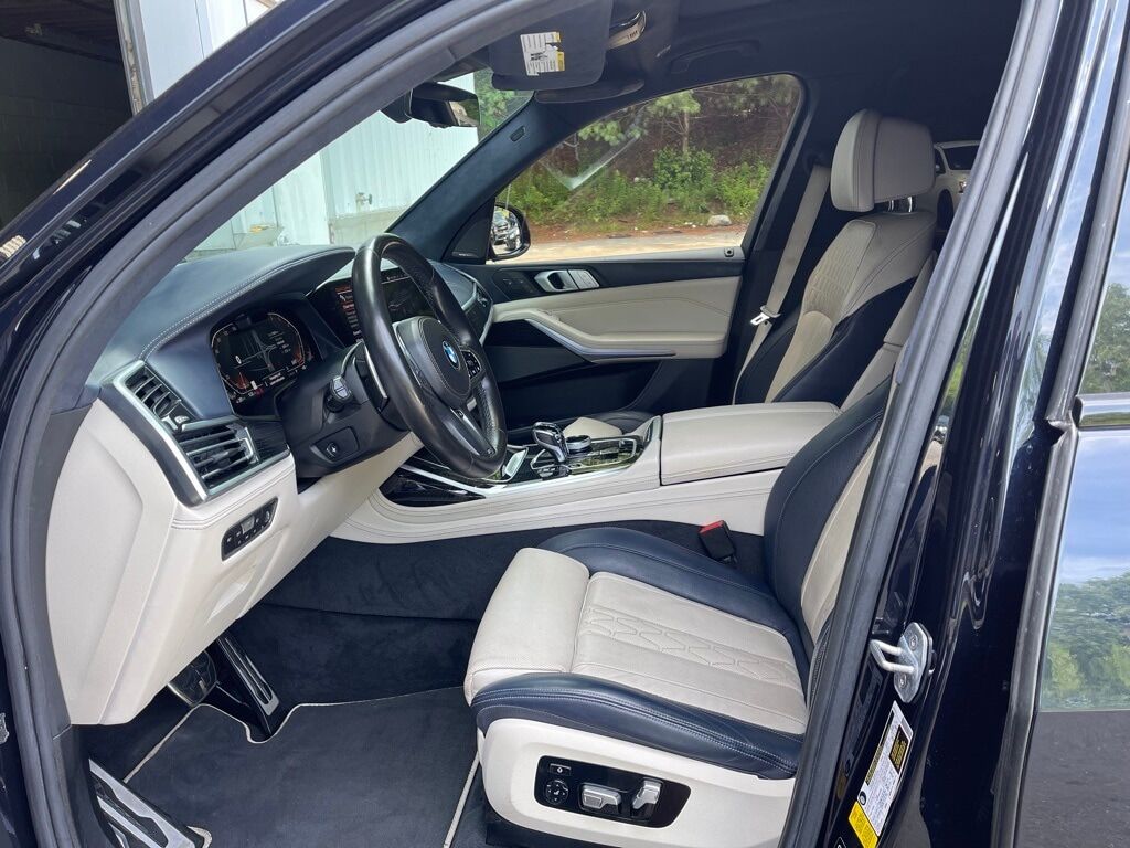 2019 BMW X7 xDrive40i Orange MA