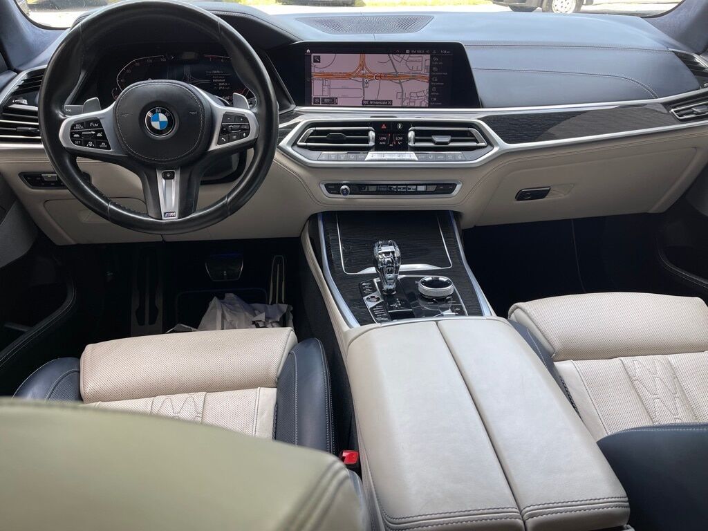 2019 BMW X7 xDrive40i Orange MA