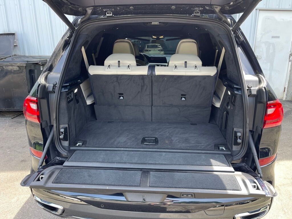 2019 BMW X7 xDrive40i Orange MA