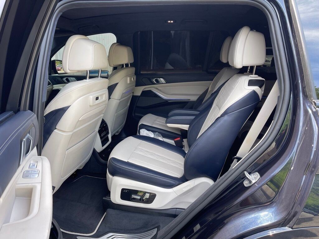 2019 BMW X7 xDrive40i Orange MA