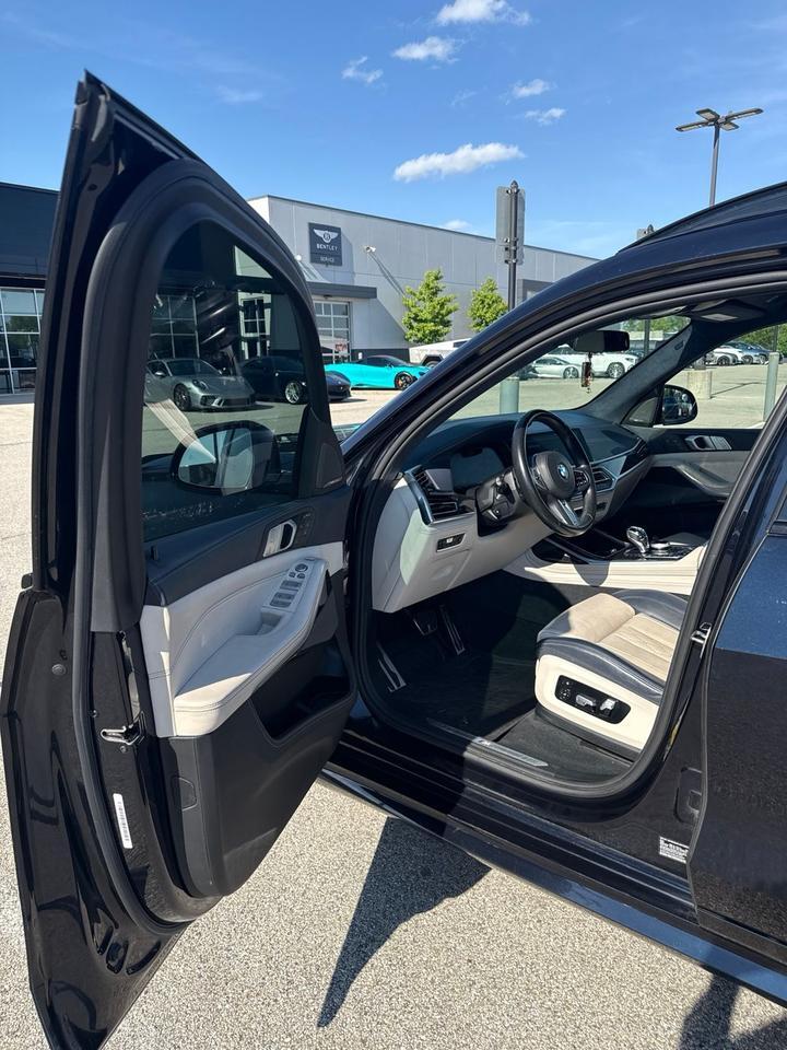 2019 BMW X7 xDrive40i