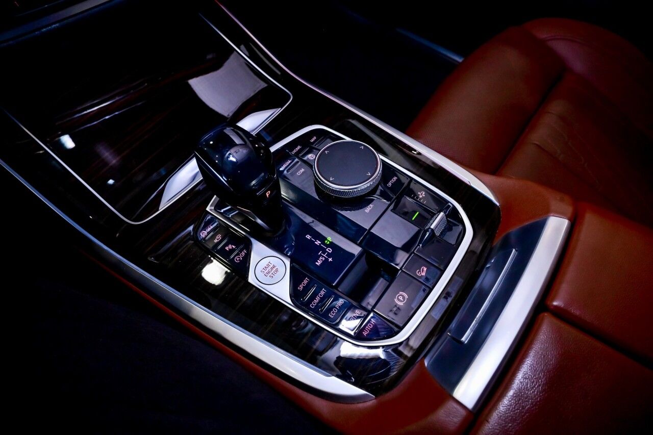 2019 BMW X7 xDrive40i, Park Assist, Luxury Seating Pkg, Premium Pkg, Remote Start, Head-Up Display Springfield NJ