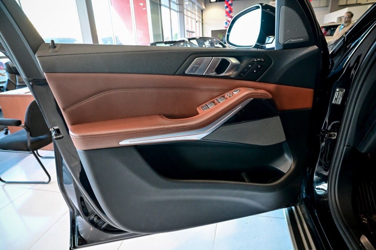 2019 BMW X7 xDrive40i, Park Assist, Luxury Seating Pkg, Premium Pkg, Remote Start, Head-Up Display Springfield NJ