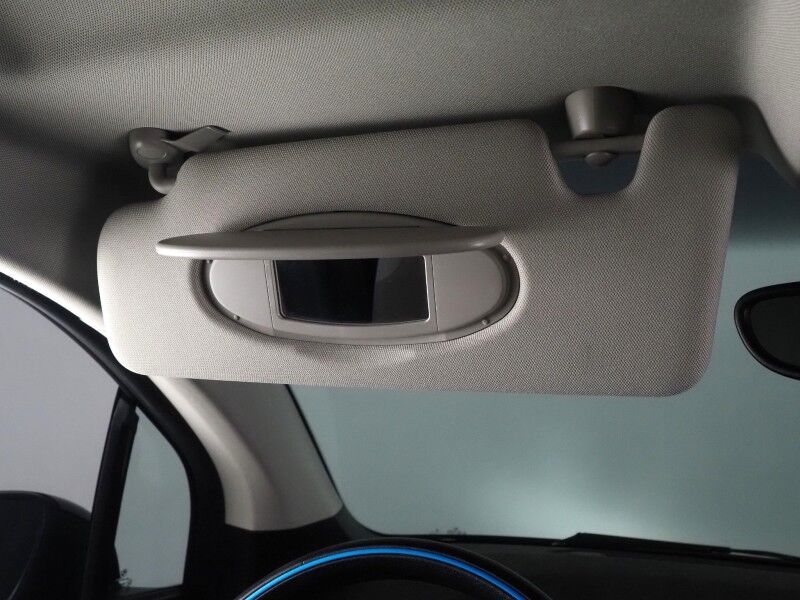 2019 BMW i3 120 Ah Deka World *NAVIGATION, BACKUP-CAMERA, PARK DISTANCE CONTROL, HEATED SEATS, COMFORT ACCESS, 19 INCH WHEELS, BLUETOOTH PHONE & AUDIO, APPLE CARPLAY Round Rock TX