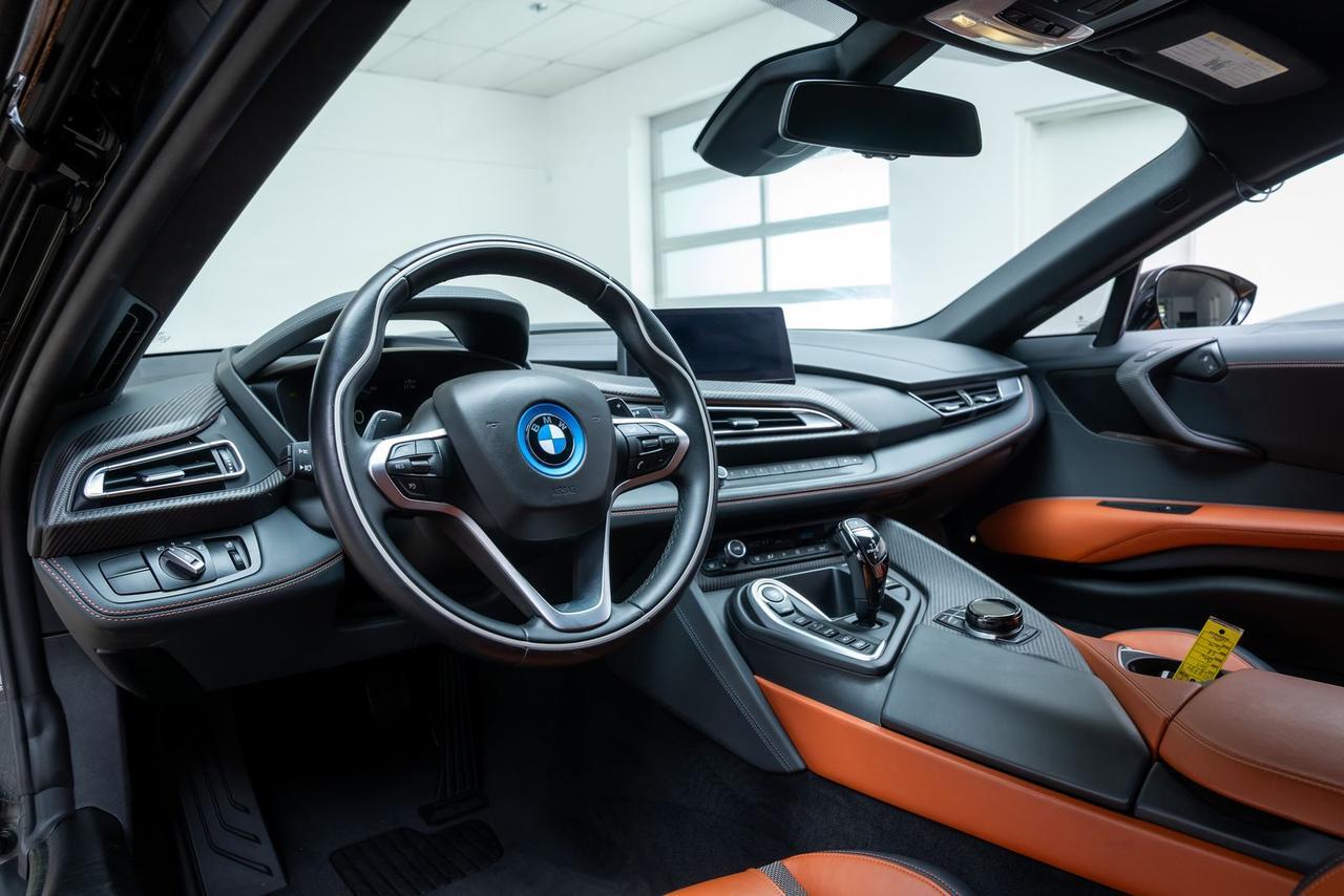 2019 BMW i8 Icon LED Laserlight / Tera World Copper / Harman/K Portland OR