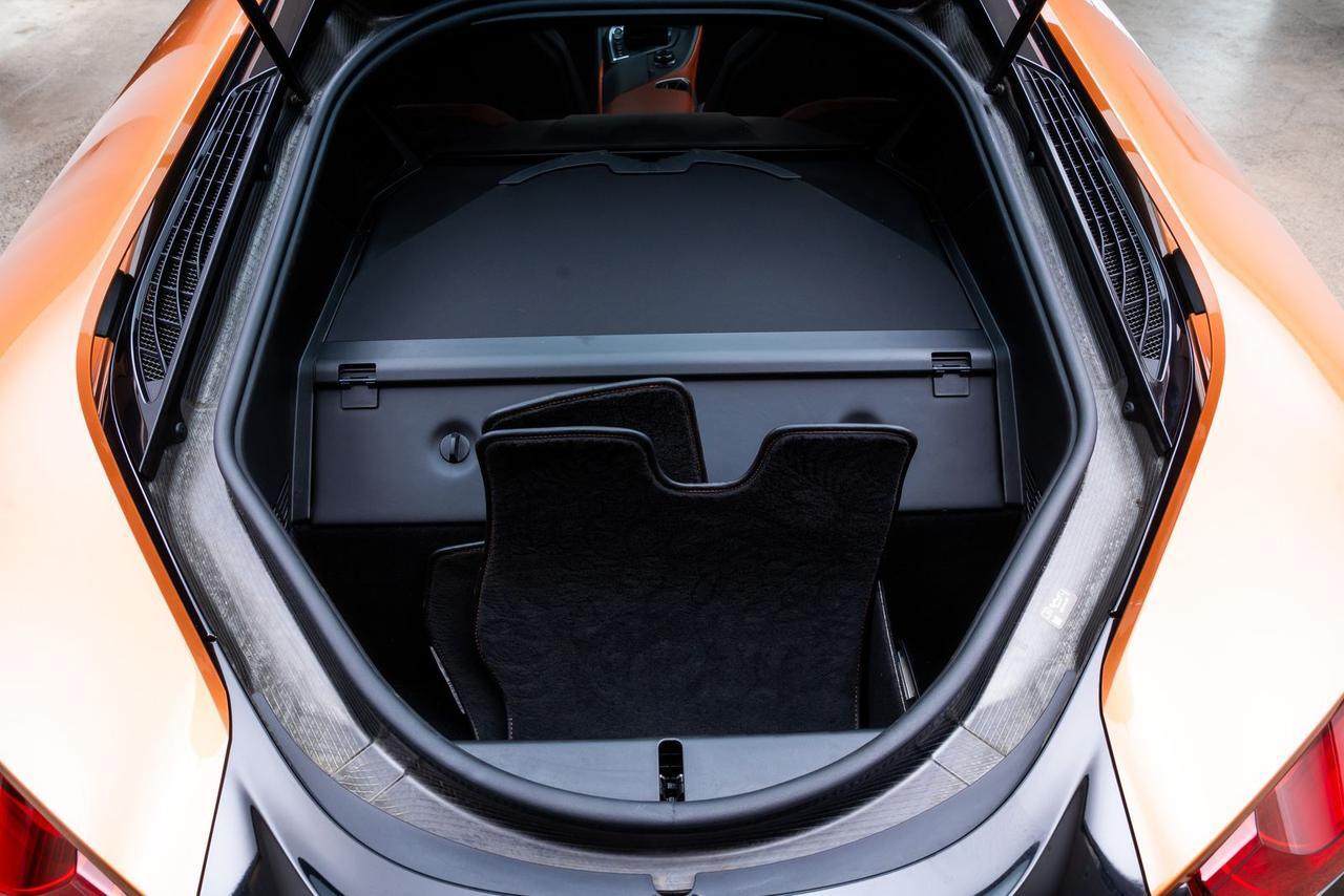 2019 BMW i8 Icon LED Laserlight / Tera World Copper / Harman/K Portland OR