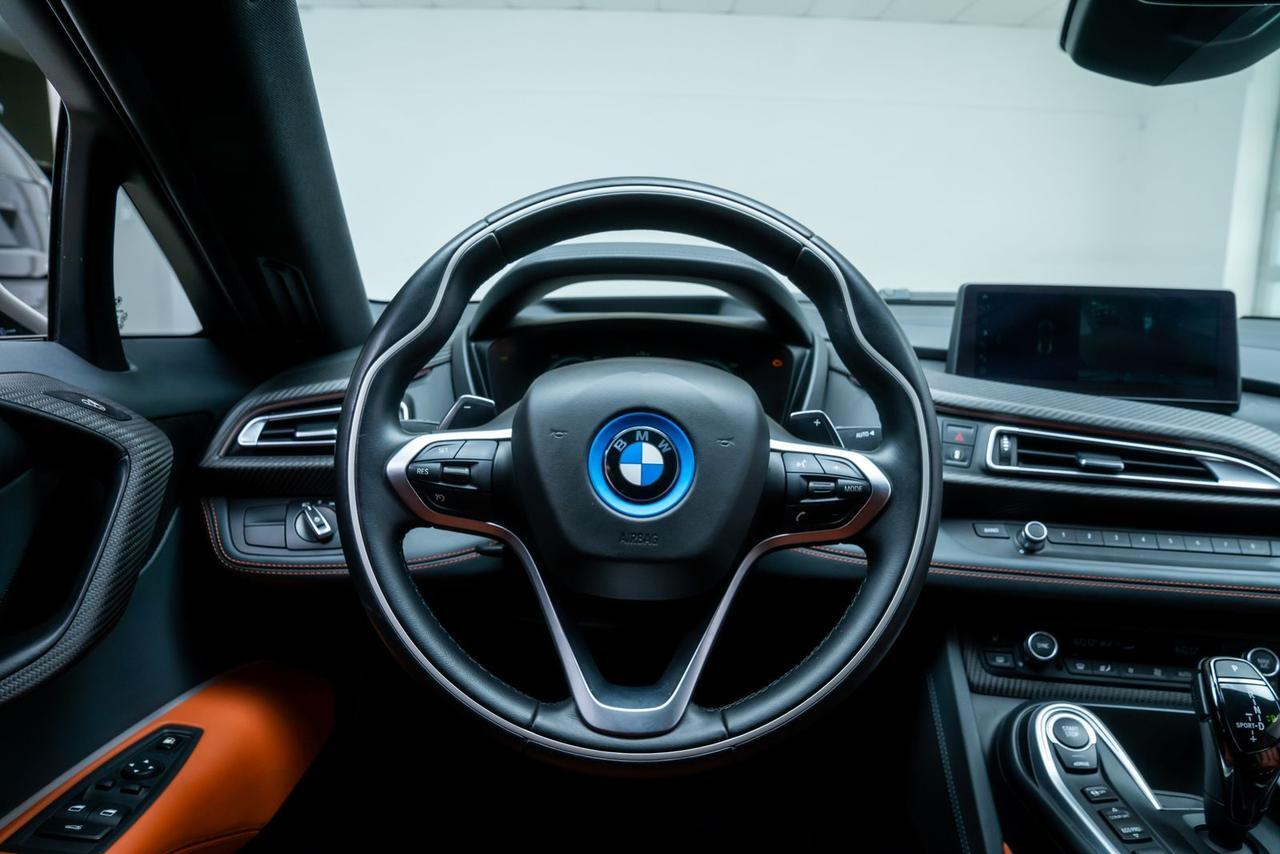2019 BMW i8 Icon LED Laserlight / Tera World Copper / Harman/K Portland OR