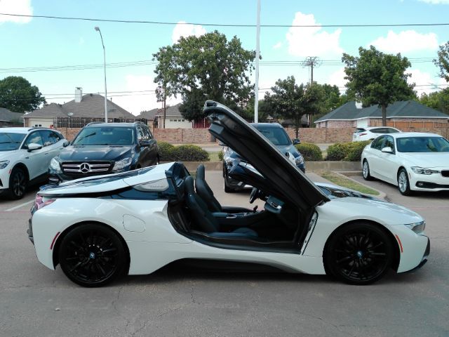2019 BMW i8 PURE IMPULSE CONVERTIBLE Plano TX