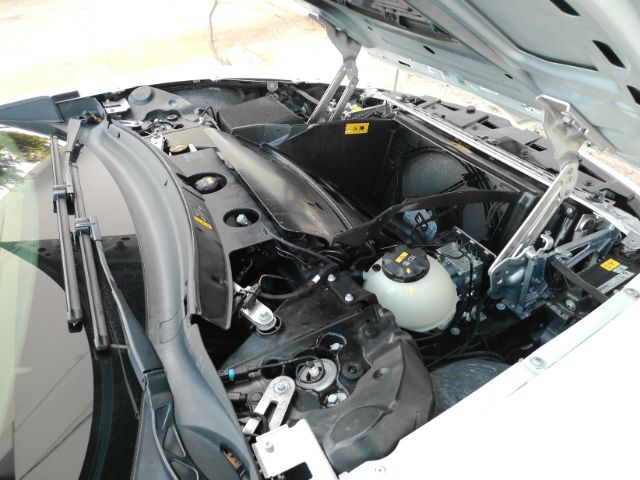 2019 BMW i8 PURE IMPULSE CONVERTIBLE Plano TX